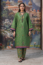 Zellbury WUW24E20440 Green Embroidered Khaddar 2 Piece Shirt Shalwar