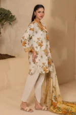 Zellbury Printed Lawn 3 Piece Beige Color WUS26X30747