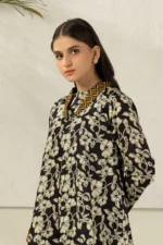 Zellbury Digital Printed Lawn 2 Piece in Black Color WUS26X20463