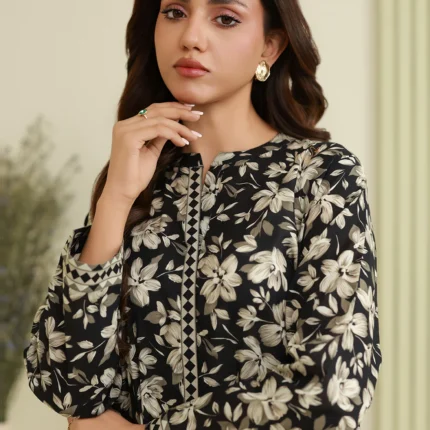 Zellbury Printed Lawn 2 Piece in Black Color WUS26X20863