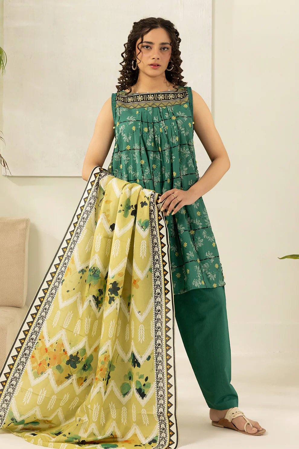 WUS26X30542_1 Zellbury Printed Lawn 3 Piece in Green Color WUS26X30542