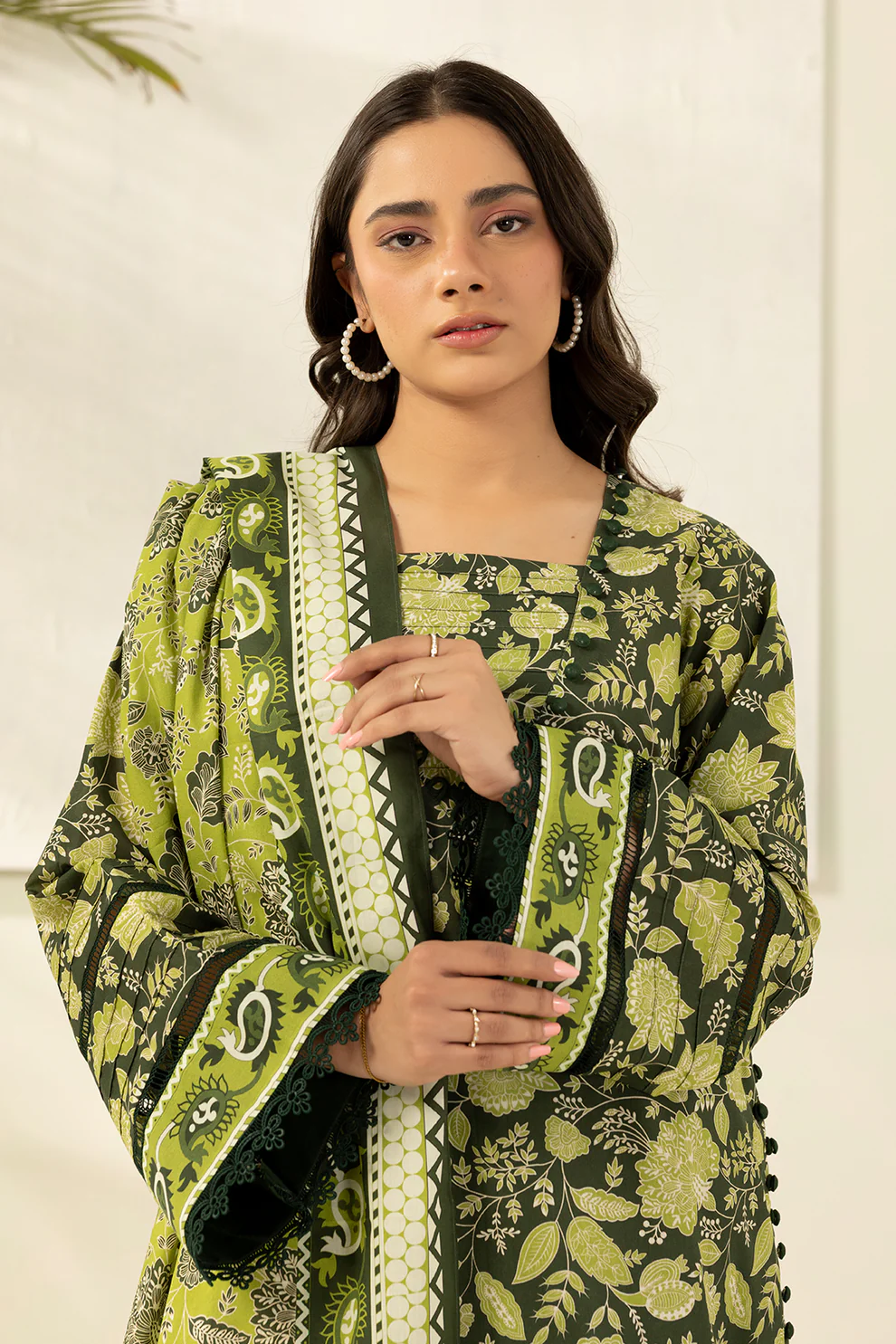 WUS26X30612_1 Zellbury Printed Lawn 3 Piece in Green Color WUS26X30612