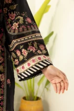 Zellbury Printed Lawn 3 Piece in Black Color WUS26X30621