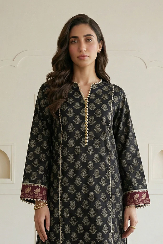 WUS26X20864_2_c4df1e81-cda3-4dd0-8239-937985bc2f36 Printed Lawn 2 Piece Shirt Trouser in Black WUS26X20864