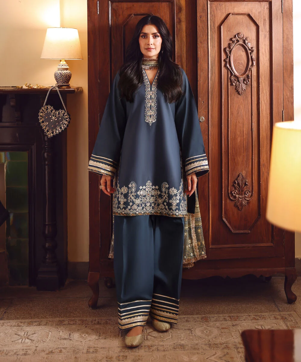 Ayeza Khan's Andaaz Embroidered Lawn 3 Piece in Navy Blue Color