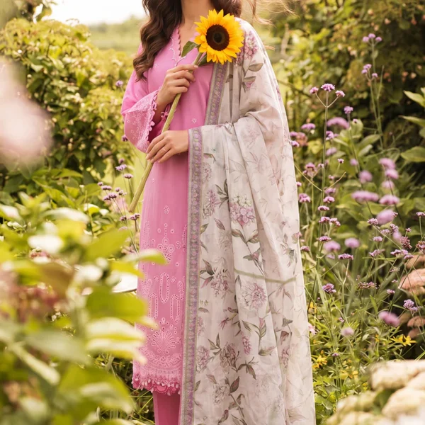 Chikankari Embroidered Cotton 3 Piece WUC26E34055