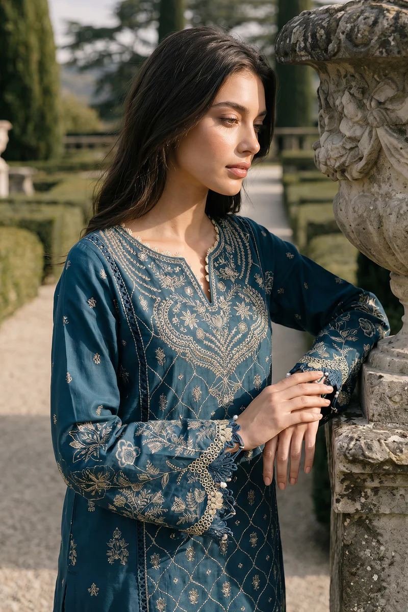 Chikankari Embroidred Cotton 3 Piece WUC26E34061