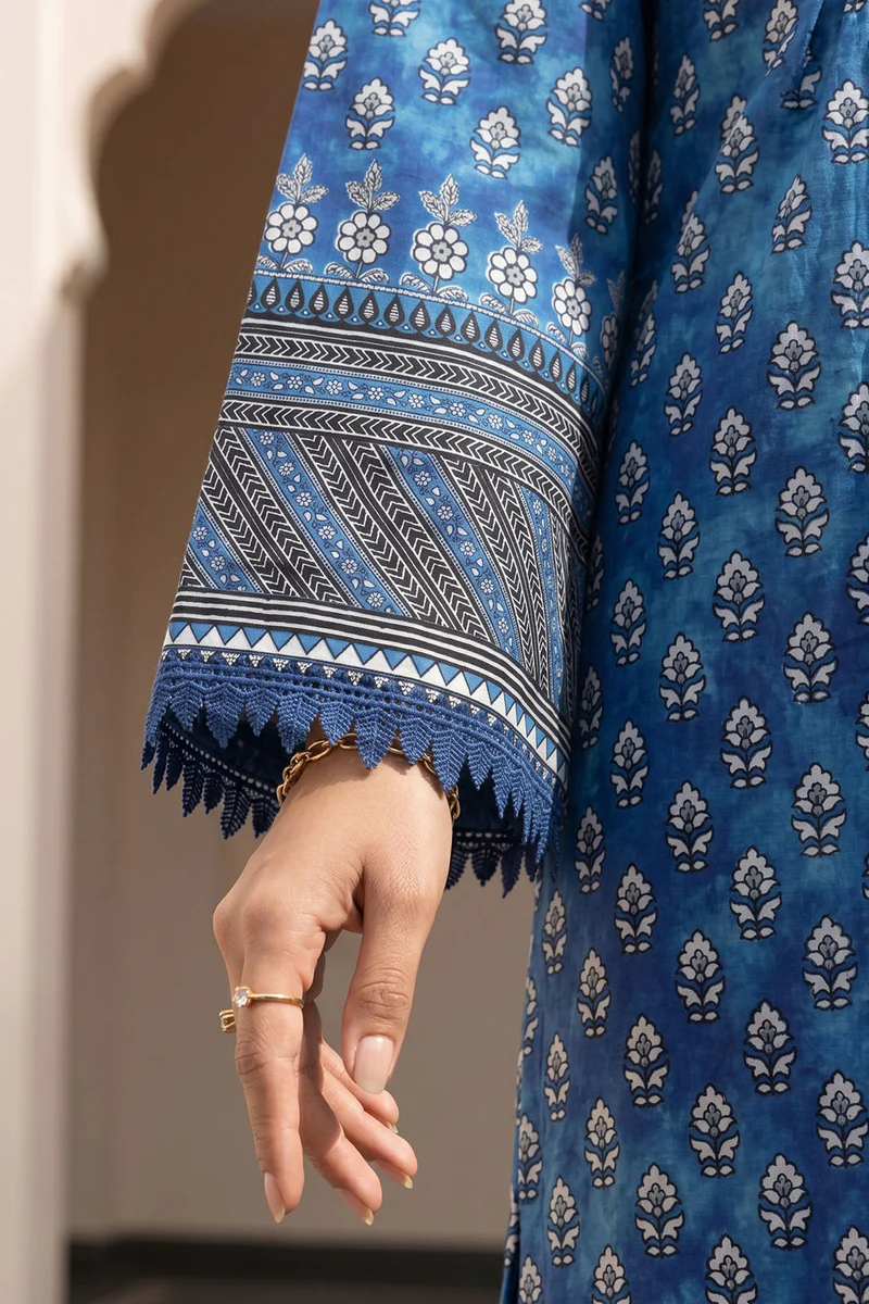 Printed Lawn 3 Piece in Blue Color